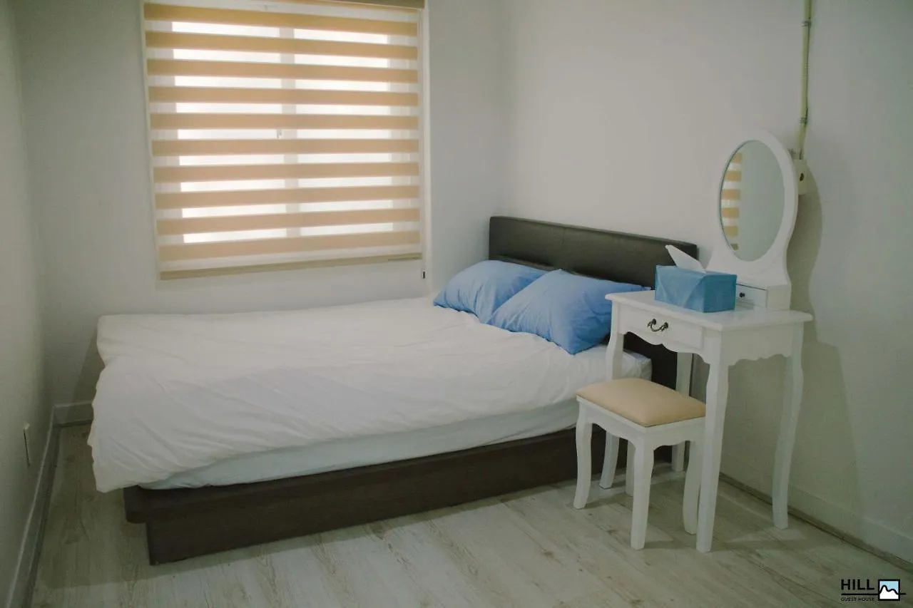 Nampo Hill Guesthouse Busan