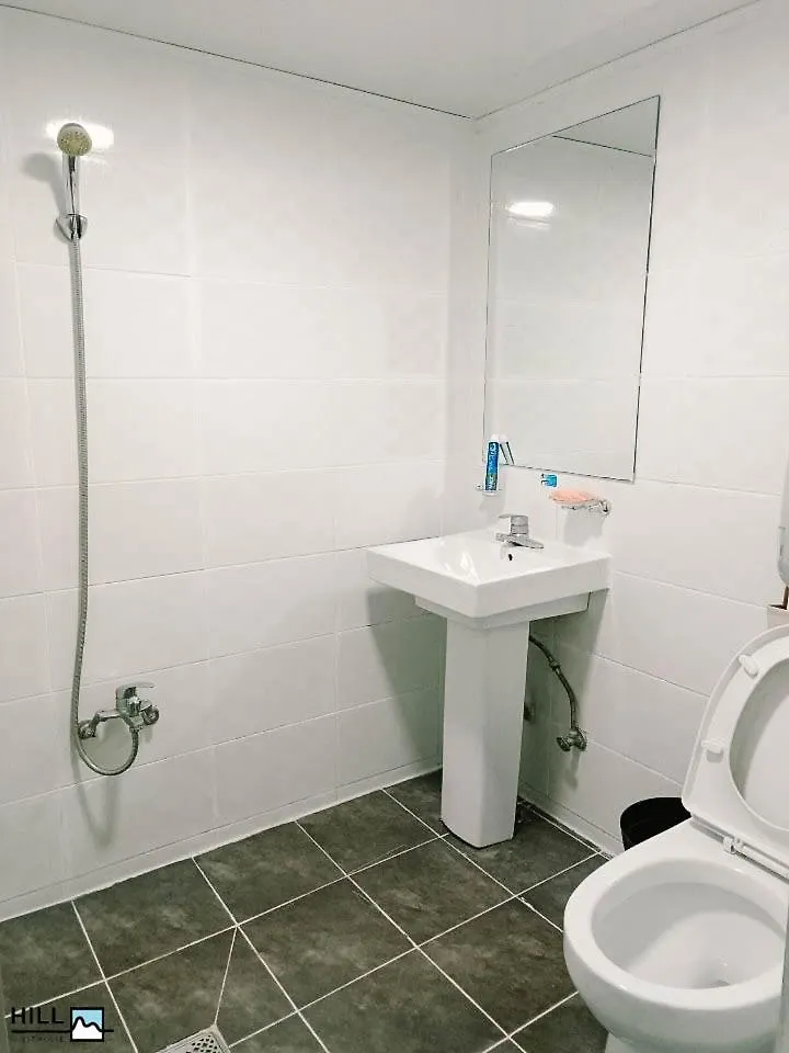 Hostel Nampo Hill Guesthouse Busan South Korea