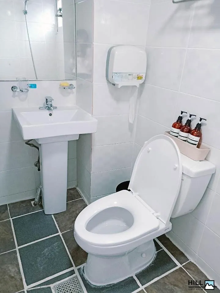 Nampo Hill Guesthouse Busan
